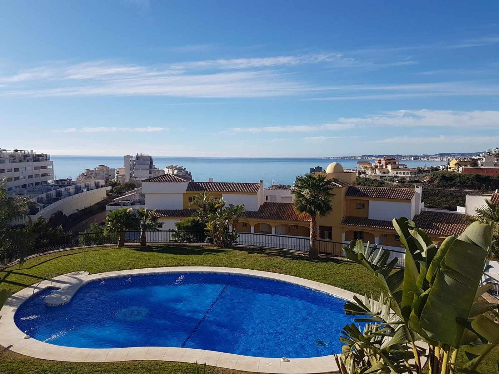 Maravilloso apartamento frente al mar Benalmádena Exterior foto